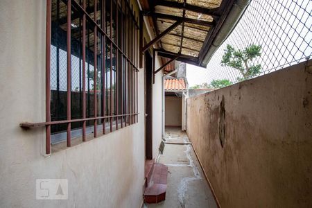 Casa à venda com 120m², 3 quartos e 2 vagasCasa 2