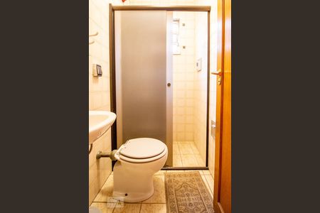 Casa à venda com 120m², 3 quartos e 2 vagasBanheiro