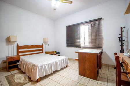 Casa à venda com 120m², 3 quartos e 2 vagasQuarto Suíte