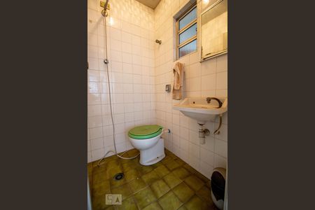 Casa à venda com 120m², 3 quartos e 2 vagasBanheiro de Serviço