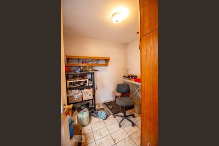 Casa à venda com 120m², 3 quartos e 2 vagasQuarto de Serviço