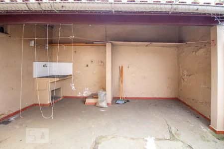 Casa à venda com 120m², 3 quartos e 2 vagasQuintal