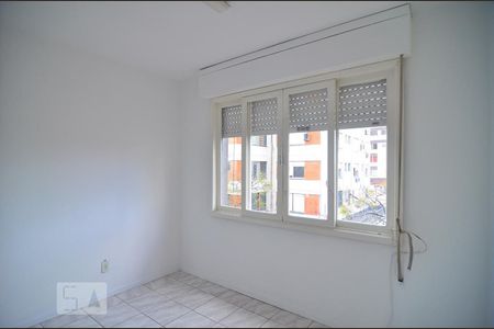 Quarto  de apartamento à venda com 1 quarto, 32m² em Centro, Canoas