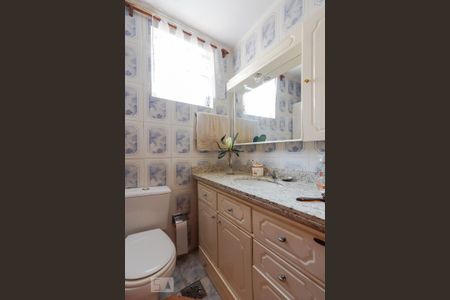 Apartamento à venda com 70m², 2 quartos e 1 vaga Apartamento à venda com 70m², 2 quartos e 1 vagaBanheiro