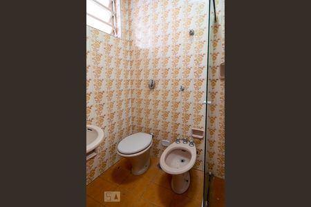 Casa para alugar com 165m², 3 quartos e 2 vagasBanheiro Quarto 2 - Suite