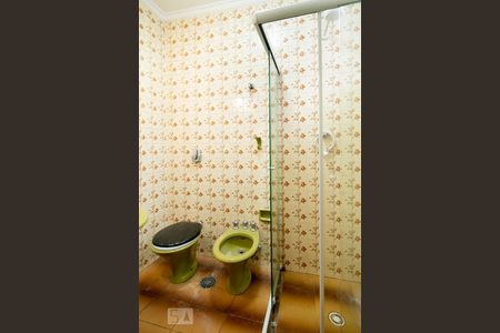 Casa para alugar com 165m², 3 quartos e 2 vagasBanheiro Quarto 3 - Suíte