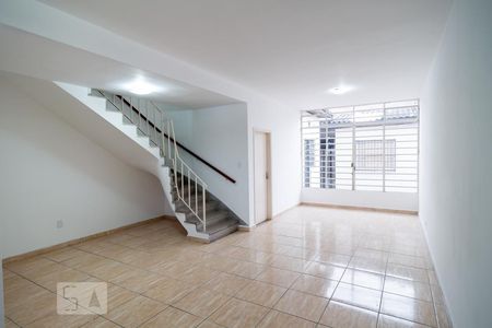 Sala de casa para alugar com 3 quartos, 165m² em Parque Colonial, São Paulo