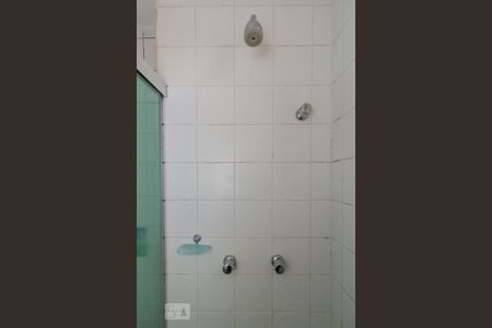 Apartamento para alugar com 51m², 2 quartos e 1 vaga Apartamento para alugar com 51m², 2 quartos e 1 vagaDetalhe do Banheiro