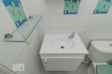 Apartamento para alugar com 51m², 2 quartos e 1 vaga Apartamento para alugar com 51m², 2 quartos e 1 vagaDetalhe do Banheiro