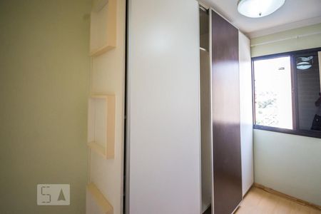 Apartamento para alugar com 72m², 3 quartos e 2 vagasQuarto 1