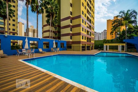 Apartamento para alugar com 72m², 3 quartos e 2 vagasÁrea comum - Piscina