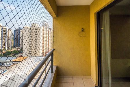 Varanda da Sala de apartamento para alugar com 3 quartos, 72m² em Mansões Santo Antônio, Campinas