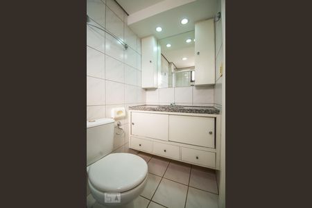 Apartamento para alugar com 72m², 3 quartos e 2 vagasBanheiro da Suíte