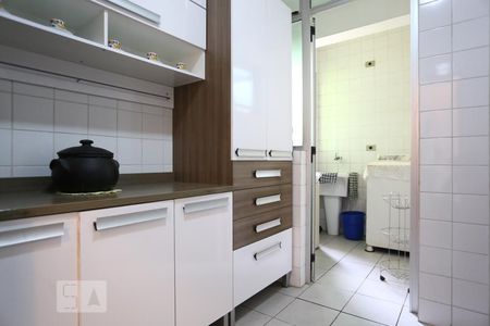 Apartamento à venda com 61m², 2 quartos e 1 vagaCozinha