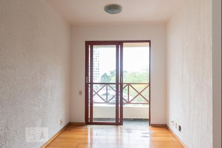 Sala de apartamento para alugar com 2 quartos, 56m² em Parque Bristol, São Paulo