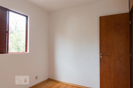 Quarto 1 de apartamento para alugar com 2 quartos, 56m² em Parque Bristol, São Paulo