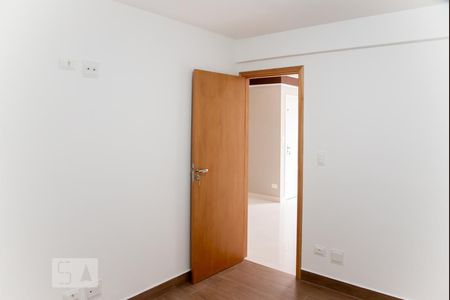 Apartamento para alugar com 54m², 2 quartos e 1 vaga Apartamento para alugar com 54m², 2 quartos e 1 vagaQuarto 2