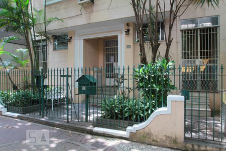 Studio à venda com 26m², 1 quarto e sem vagaFachada e portaria