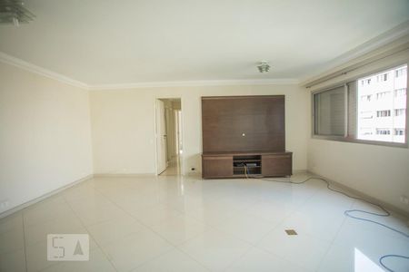 Sala de apartamento para alugar com 2 quartos, 120m² em Saúde, São Paulo