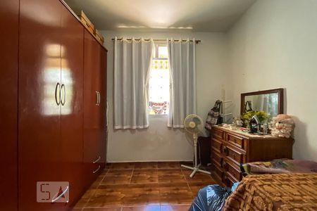Quarto 1 de casa à venda com 2 quartos, 160m² em Penha, Rio de Janeiro