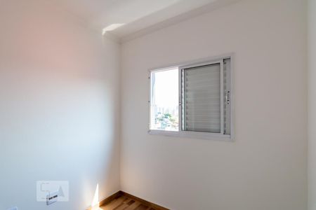 Suíte 1 de apartamento para alugar com 2 quartos, 76m² em Vila Scarpelli, Santo André
