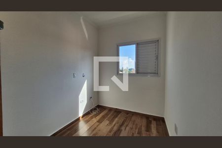 Quarto  de apartamento para alugar com 2 quartos, 76m² em Vila Scarpelli, Santo André