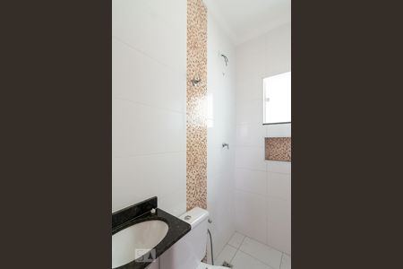 Banheiro Suíte 1 de apartamento para alugar com 2 quartos, 76m² em Vila Scarpelli, Santo André