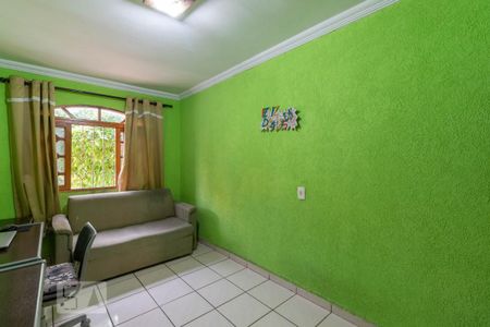 Casa à venda com 293m², 3 quartos e 1 vaga Casa à venda com 293m², 3 quartos e 1 vagaEscritório