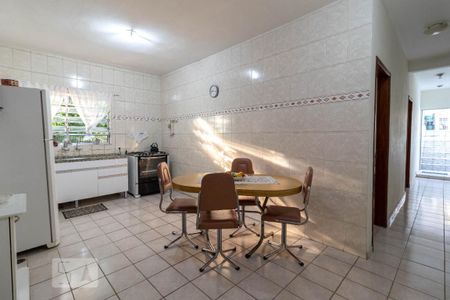 Casa à venda com 293m², 3 quartos e 1 vaga Casa à venda com 293m², 3 quartos e 1 vagaCozinha 2