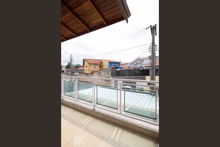 Casa à venda com 130m², 3 quartos e 2 vagas Casa à venda com 130m², 3 quartos e 2 vagasSacada da Suíte