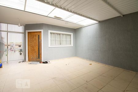 Casa à venda com 130m², 3 quartos e 2 vagas Casa à venda com 130m², 3 quartos e 2 vagasGaragem