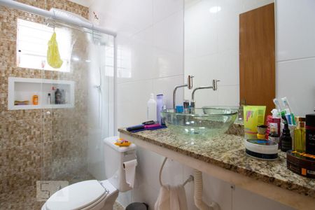 Casa à venda com 130m², 3 quartos e 2 vagas Casa à venda com 130m², 3 quartos e 2 vagasBanheiro da Suíte