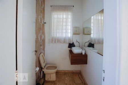 Lavabo de casa à venda com 6 quartos, 230m² em Planalto Paulista, São Paulo
