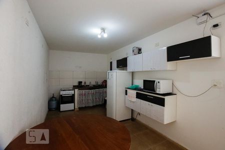 Casa à venda com 230m², 6 quartos e 5 vagasCozinha
