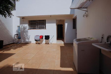 Casa à venda com 230m², 6 quartos e 5 vagasÁrea de Serviço