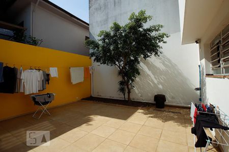 Casa à venda com 230m², 6 quartos e 5 vagasÁrea de Serviço