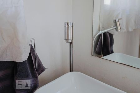 Casa à venda com 230m², 6 quartos e 5 vagasLavabo