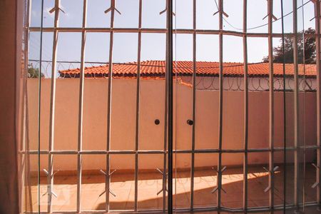 Vista de casa à venda com 6 quartos, 230m² em Planalto Paulista, São Paulo