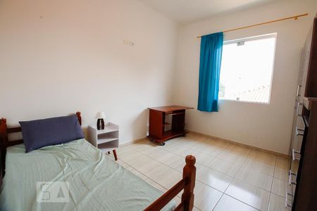 Casa à venda com 230m², 6 quartos e 5 vagasQuarto 2