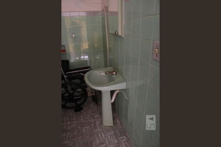 Casa para alugar com 120m², 4 quartos e 2 vagasBanheiro Inferior