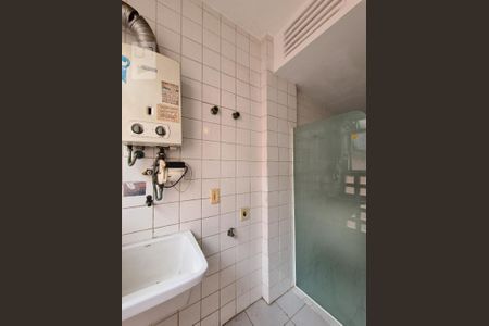 Apartamento à venda com 90m², 3 quartos e 1 vagaÁrea de Serviço