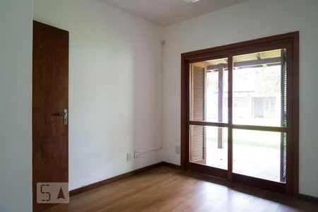 Casa à venda com 220m², 3 quartos e 3 vagasSuíte 1