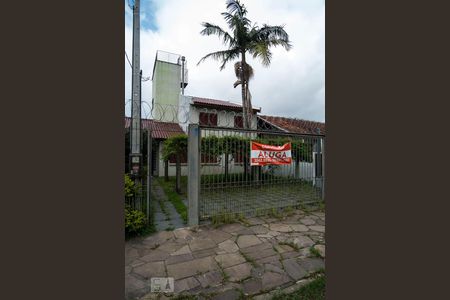 Casa à venda com 220m², 3 quartos e 3 vagasFachada