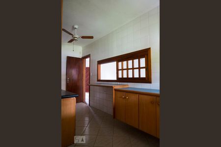 Casa à venda com 220m², 3 quartos e 3 vagasCozinha