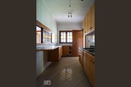 Casa à venda com 220m², 3 quartos e 3 vagasCozinha