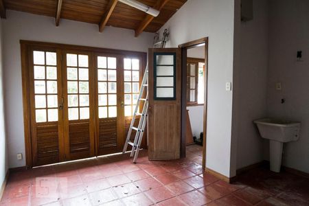 Casa à venda com 220m², 3 quartos e 3 vagasEdícula