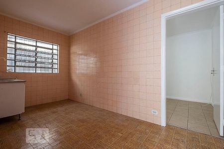 Casa para alugar com 305m², 4 quartos e 7 vagas Casa para alugar com 305m², 4 quartos e 7 vagasÁrea de Serviço - Cozinha