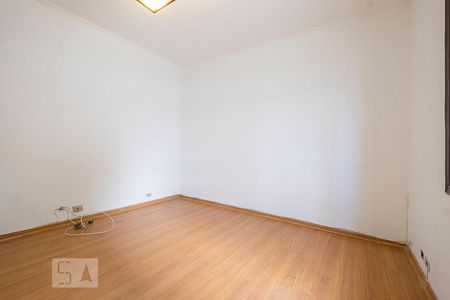 Suíte de casa para alugar com 4 quartos, 305m² em Vila Madalena, São Paulo