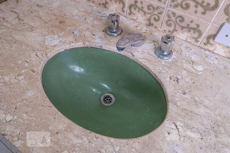 Suíte - Banheiro de casa para alugar com 4 quartos, 305m² em Vila Madalena, São Paulo