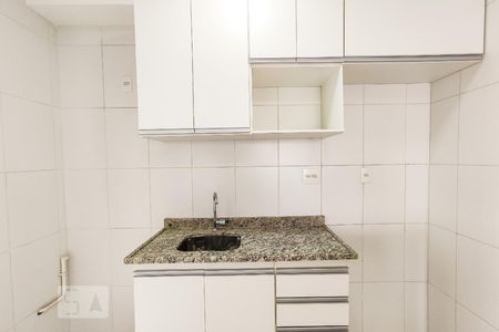 Apartamento para alugar com 65m², 2 quartos e 2 vagas Apartamento para alugar com 65m², 2 quartos e 2 vagasCozinha
